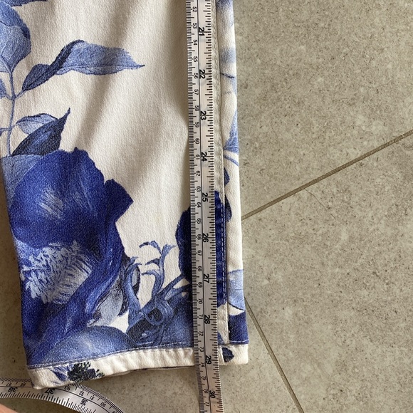 Vintage Roberto Cavalli floral jeans - Picture 11 of 13